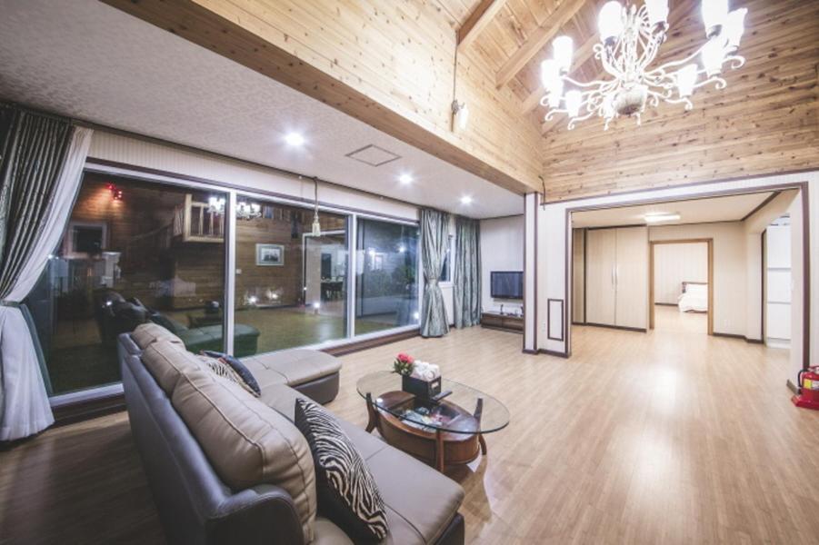 Sunyang Village Pension Jeju Exterior photo
